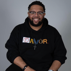 Favor Hoodie